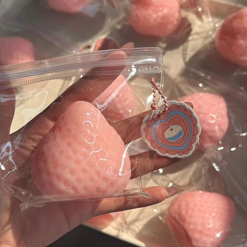 Strawberry Taba Squishy Fidget - Stationery Office บทวิจารณ์และราคา