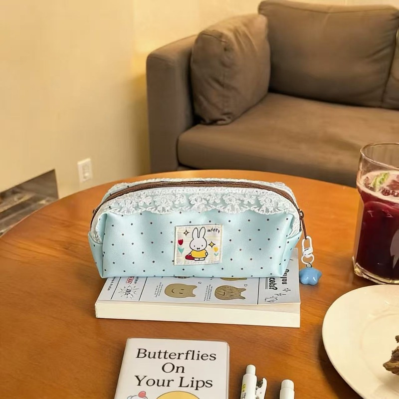 Minimalist Miffy Polka Dot Pen - Pencil Case Large บทวิจารณ์และราคา
